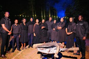Kwibuka32 The Chosen Race Choir yashyize hanze indirimbo ya mbere Ibihe by’Umwijima ihumuriza Abanyarwanda